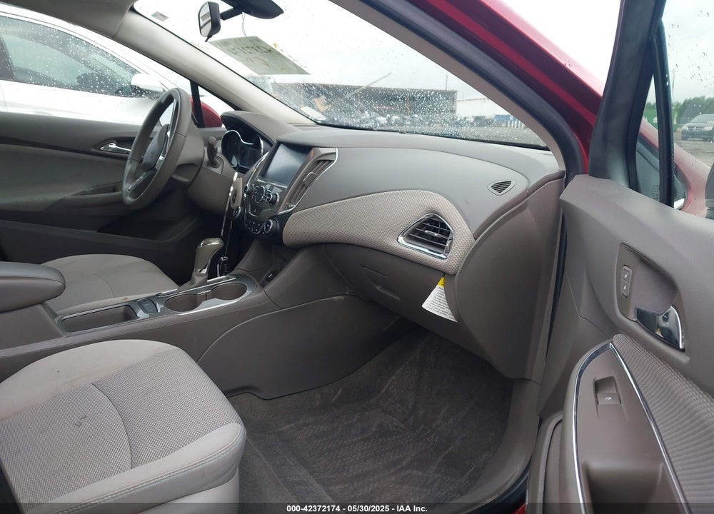 2018 CHEVROLET CRUZE LT AUTO VIN: 1G1BE5SMXJ7184646