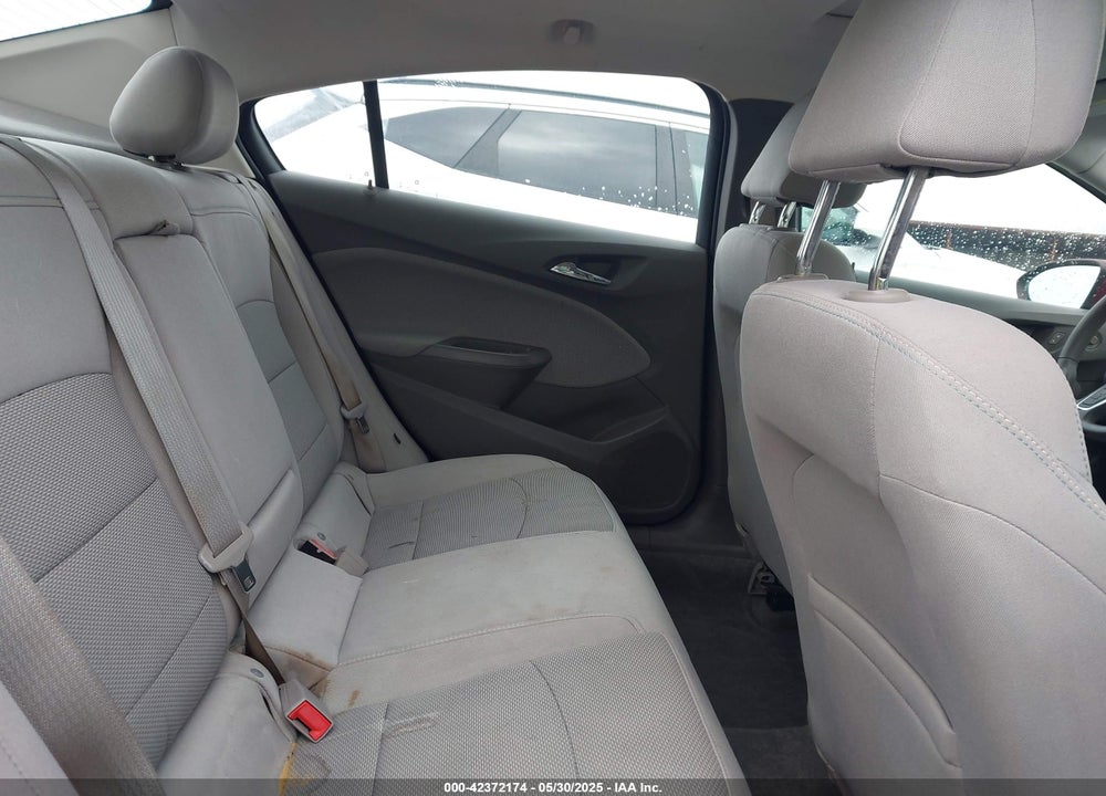 2018 CHEVROLET CRUZE LT AUTO VIN: 1G1BE5SMXJ7184646