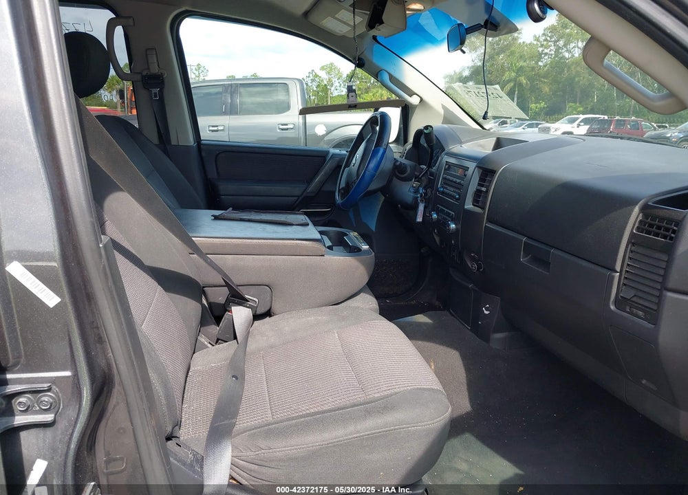 2012 NISSAN TITAN SV VIN: 1N6AA0FJ2CN321401