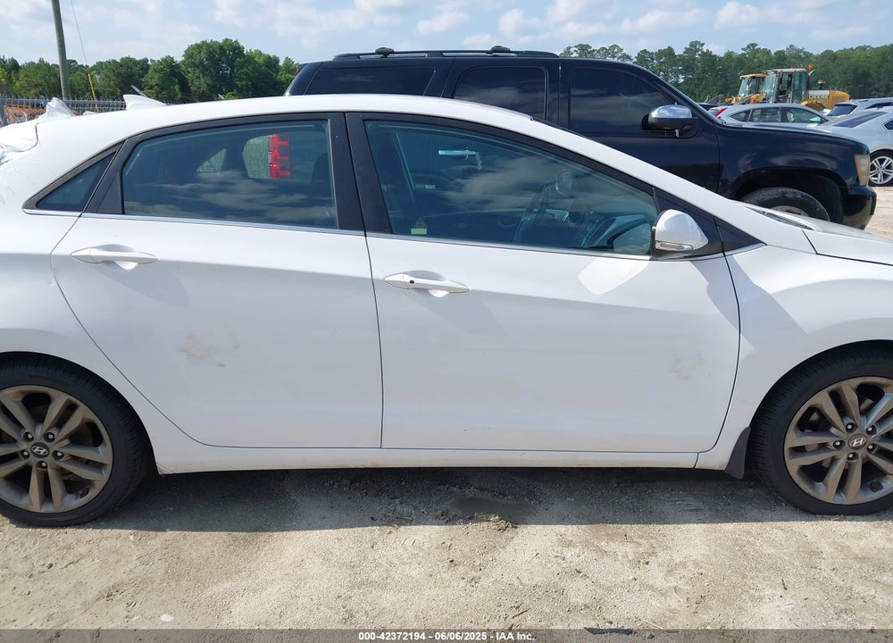 2016 HYUNDAI ELANTRA GT VIN: KMHD35LH3GU254968