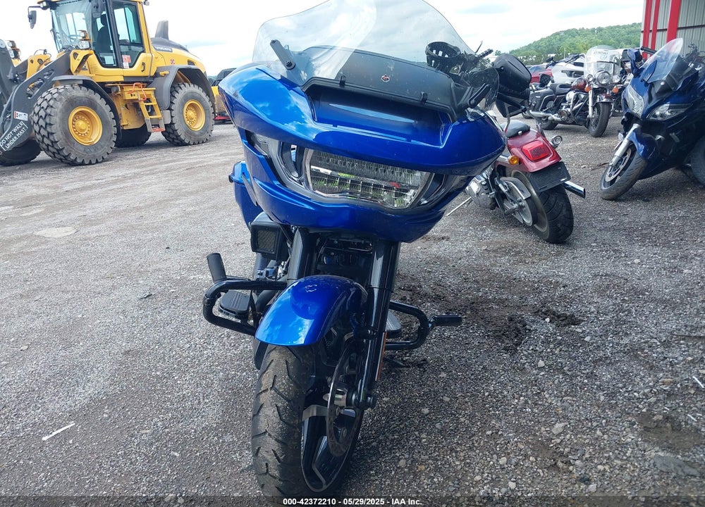 2024 HARLEY-DAVIDSON FLTRX VIN: 1HD1KH716RB643822