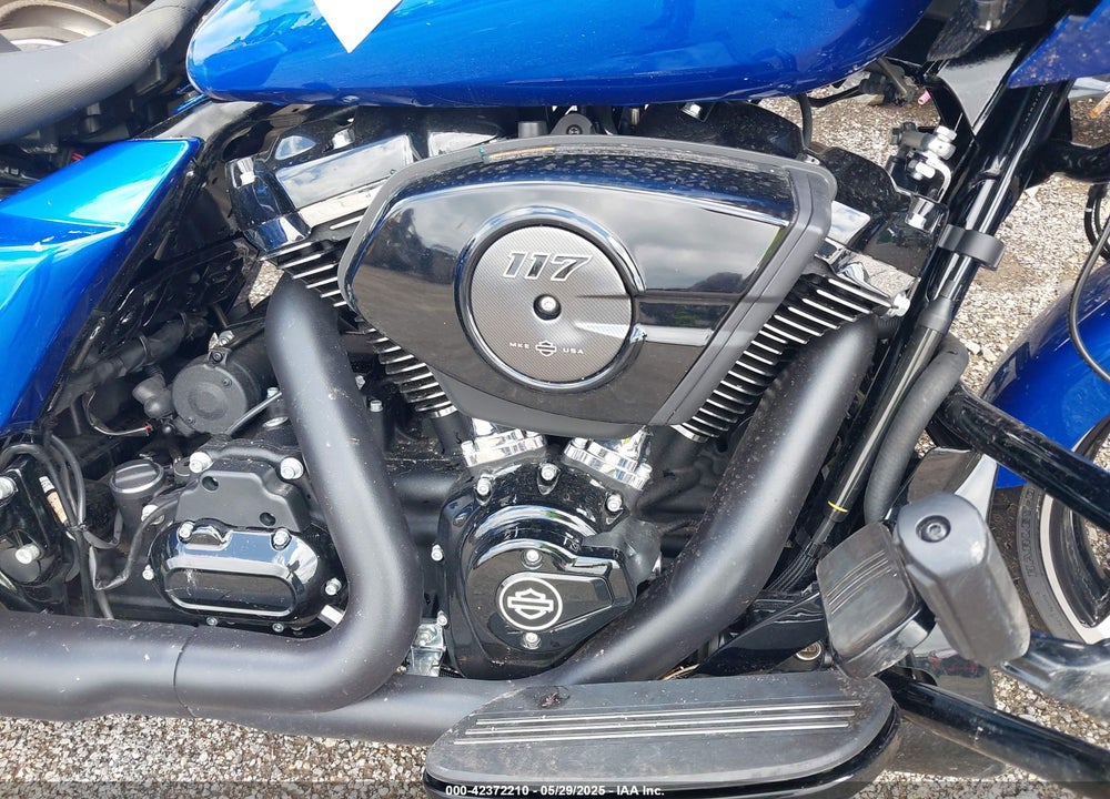 2024 HARLEY-DAVIDSON FLTRX VIN: 1HD1KH716RB643822