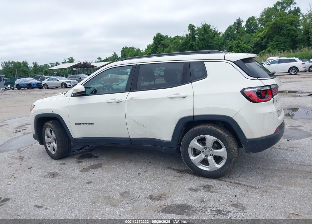 2018 JEEP COMPASS VIN: 3C4NJDBB3JT307885
