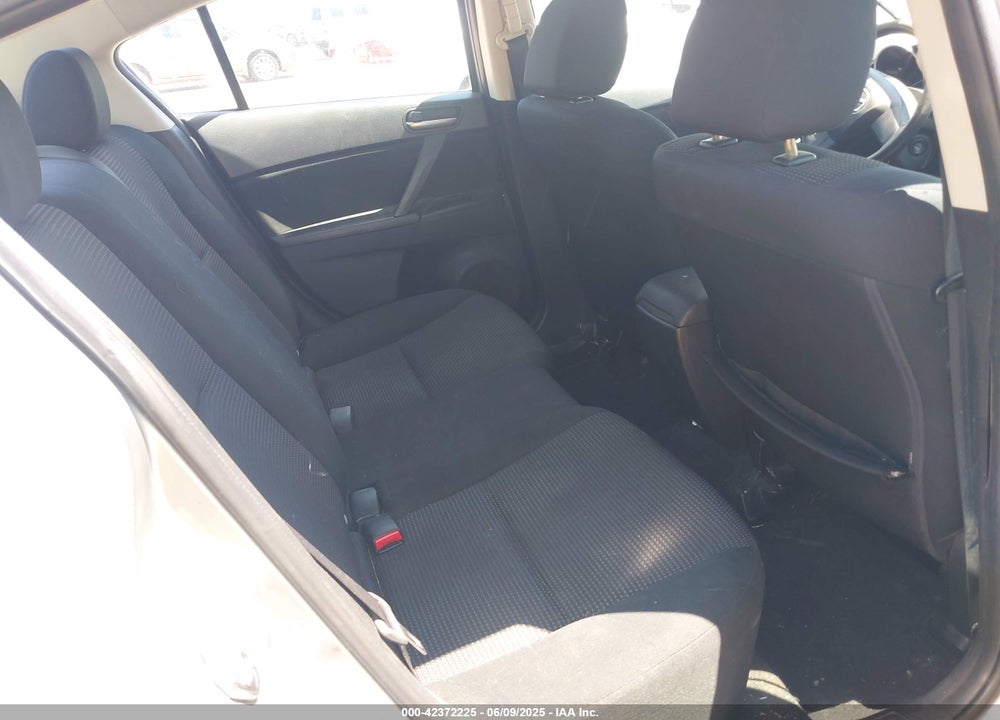 2013 MAZDA MAZDA3 VIN: JM1BL1TG1D1832624