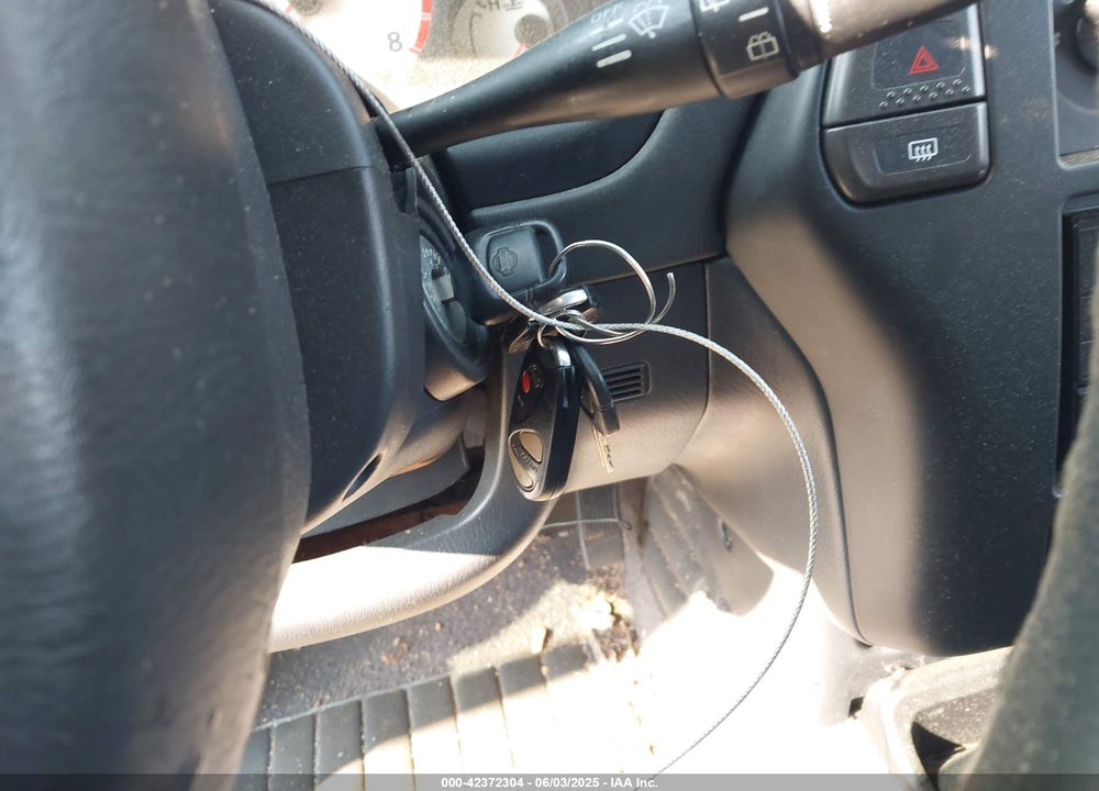 2000 NISSAN PATHFINDER LE/SE/XE VIN: JN8AR07Y4YW417611