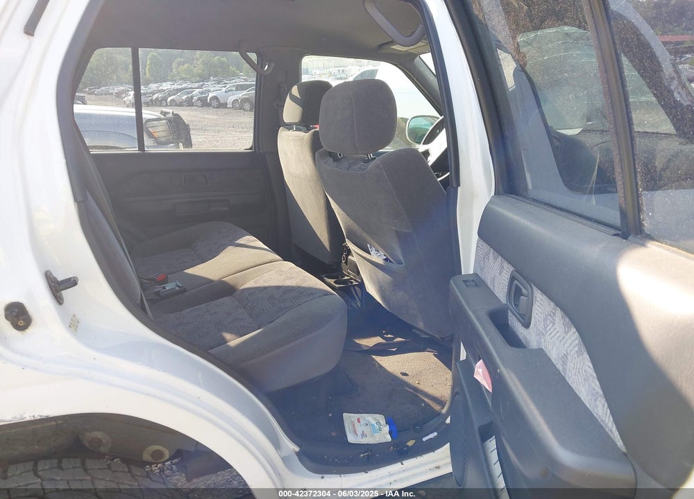 2000 NISSAN PATHFINDER LE/SE/XE VIN: JN8AR07Y4YW417611