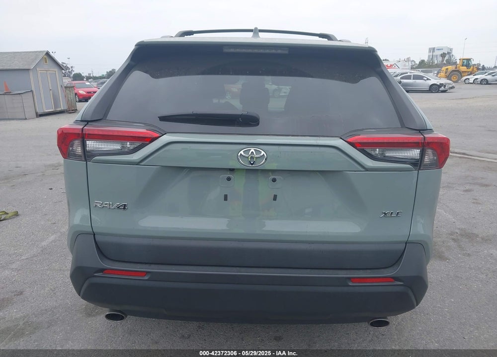 2022 TOYOTA RAV4 XLE VIN: 2T3W1RFV9NW190379