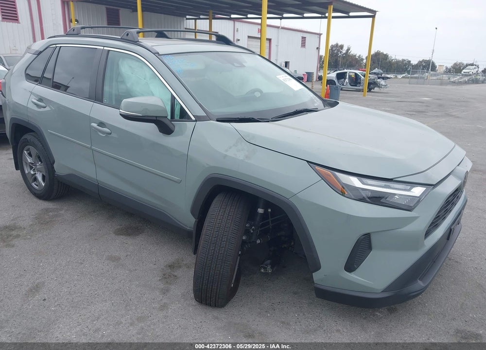 2022 TOYOTA RAV4 XLE VIN: 2T3W1RFV9NW190379