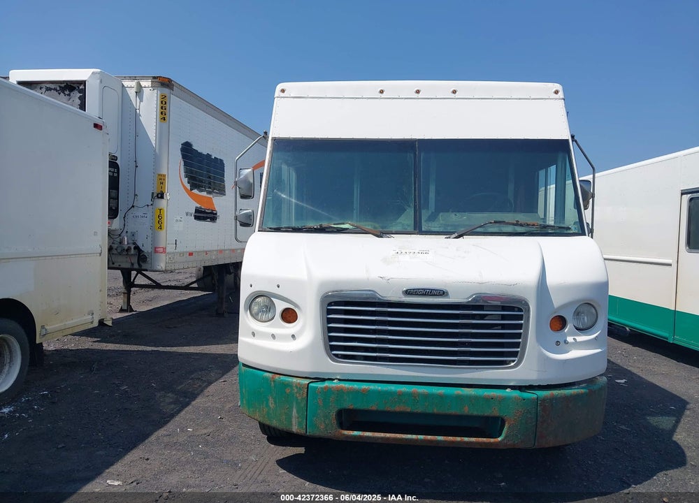 2015 FREIGHTLINER CHASSIS M LINE WALK-IN VAN VIN: 4UZAAPDU8FCGP2725