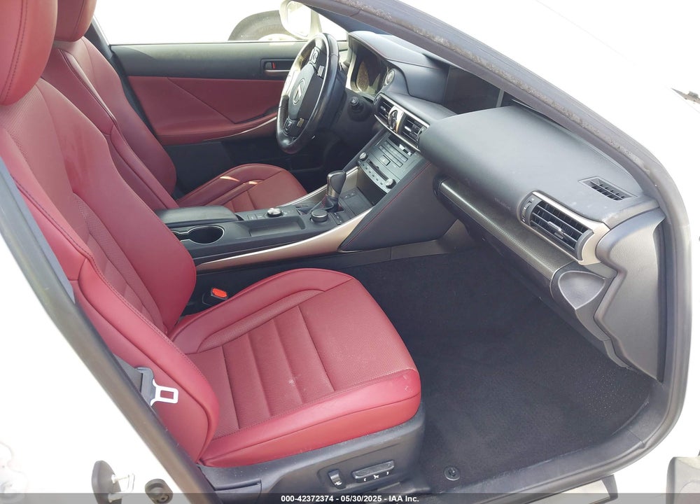 2018 LEXUS IS 300 VIN: JTHBA1D29J5063687