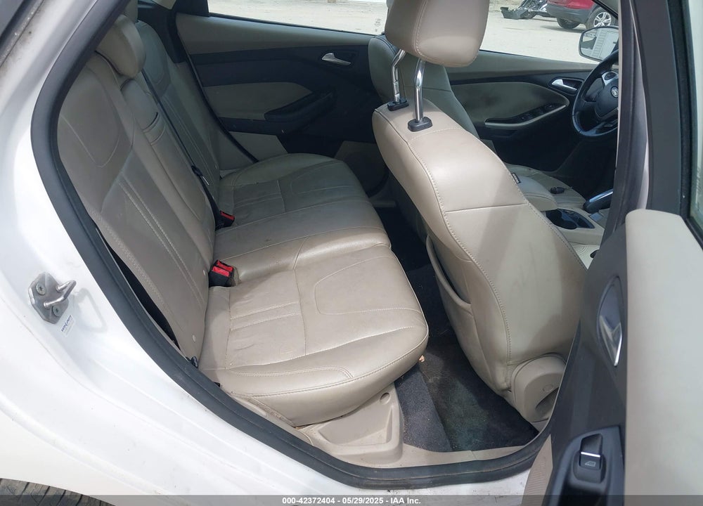 2012 FORD FOCUS VIN: 1FAHP3M27CL353002