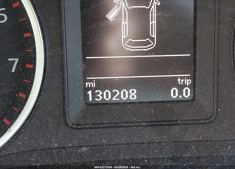 2017 VOLKSWAGEN TIGUAN VIN: WVGAV7AX6HW503871