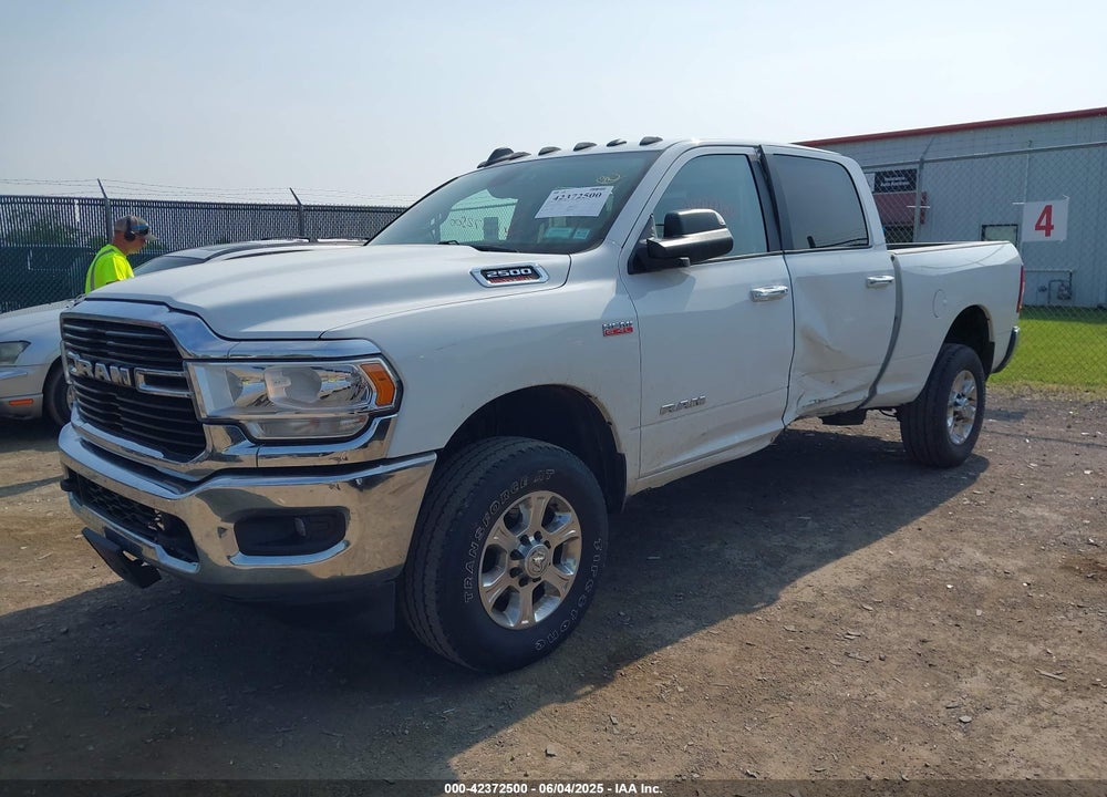 2019 RAM 2500 BIG HORN 4X4 6'4 BOX VIN: 3C6UR5DJ1KG570506