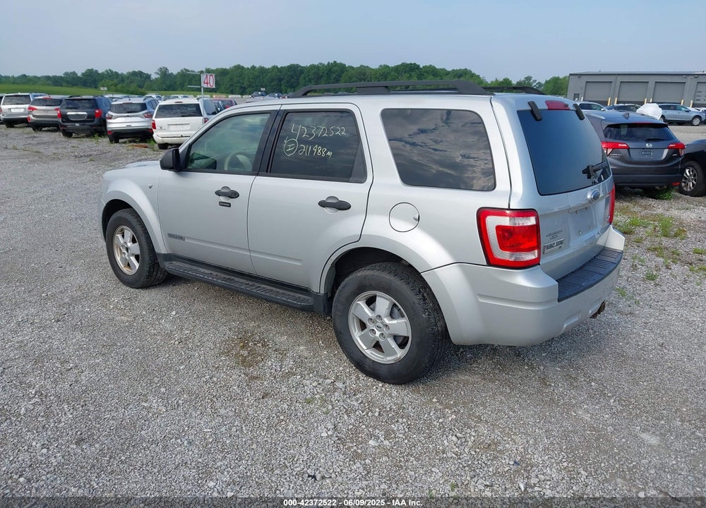 2008 FORD ESCAPE VIN: 1FMCU93128KC01646