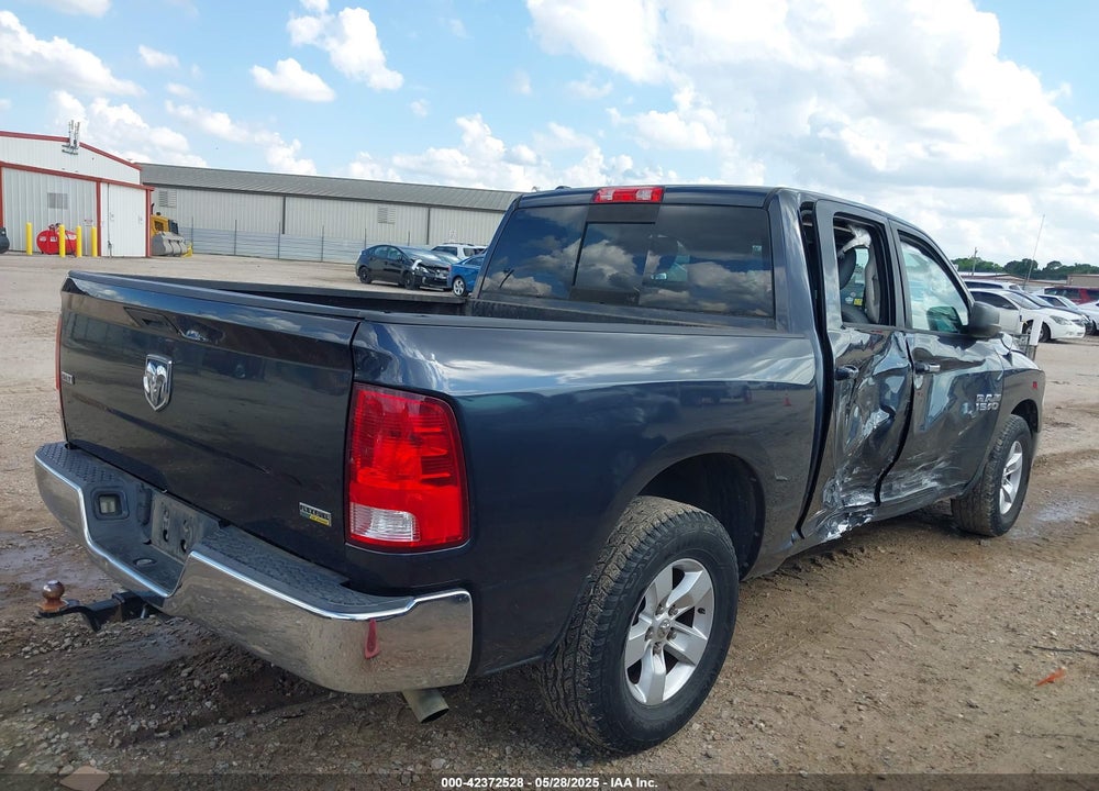 2015 RAM 1500 VIN: 1C6RR6LG8FS580319