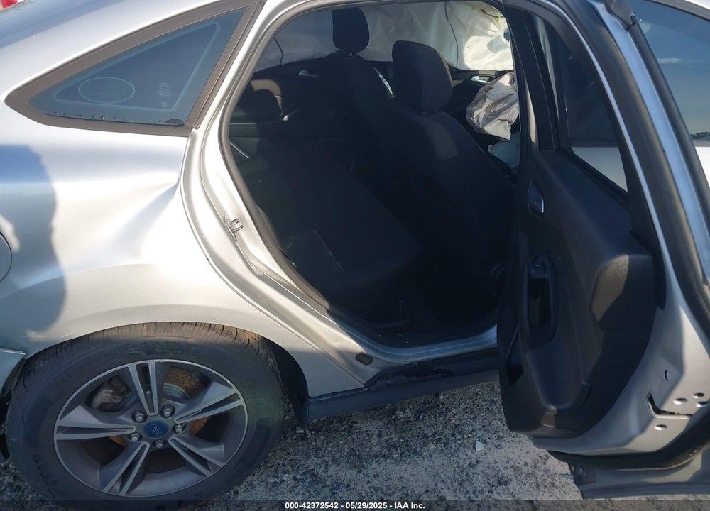 2018 FORD FOCUS VIN: 1FADP3FE6JL214269