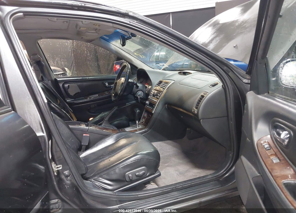 2001 NISSAN MAXIMA VIN: JN1CA31A91T112866