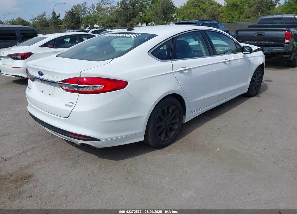 2017 FORD FUSION VIN: 3FA6P0HD3HR205651