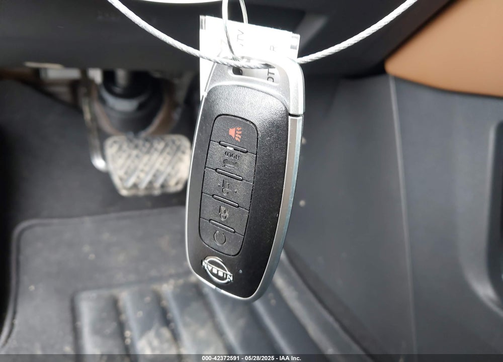 2025 NISSAN PATHFINDER PLATINUM 4WD VIN: 5N1DR3DK3SC224638