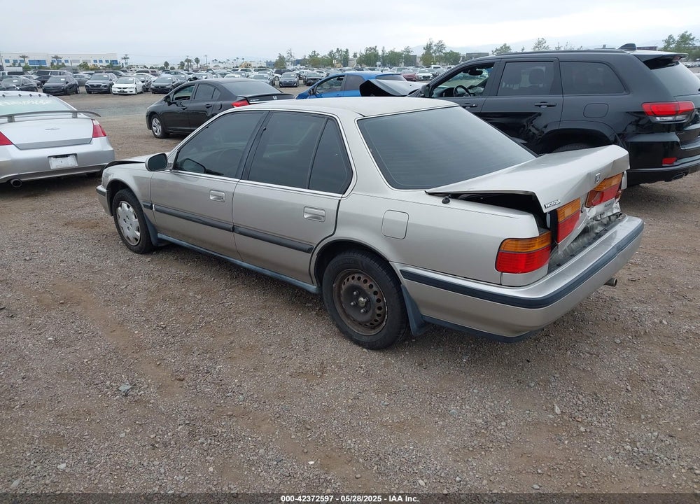 1991 HONDA ACCORD LX/EX VIN: JHMCB7655MC000372