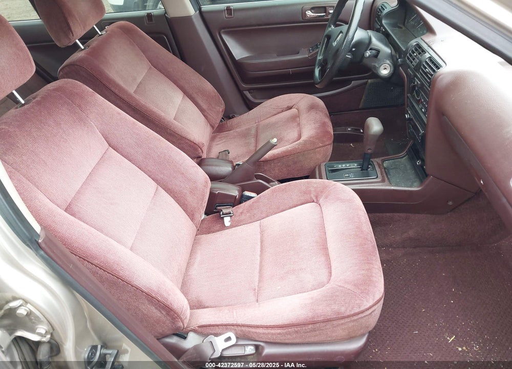 1991 HONDA ACCORD LX/EX VIN: JHMCB7655MC000372