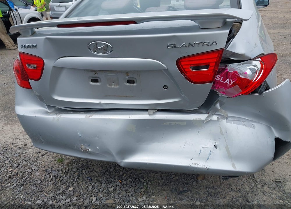 2008 HYUNDAI ELANTRA VIN: KMHDU46D08U516902