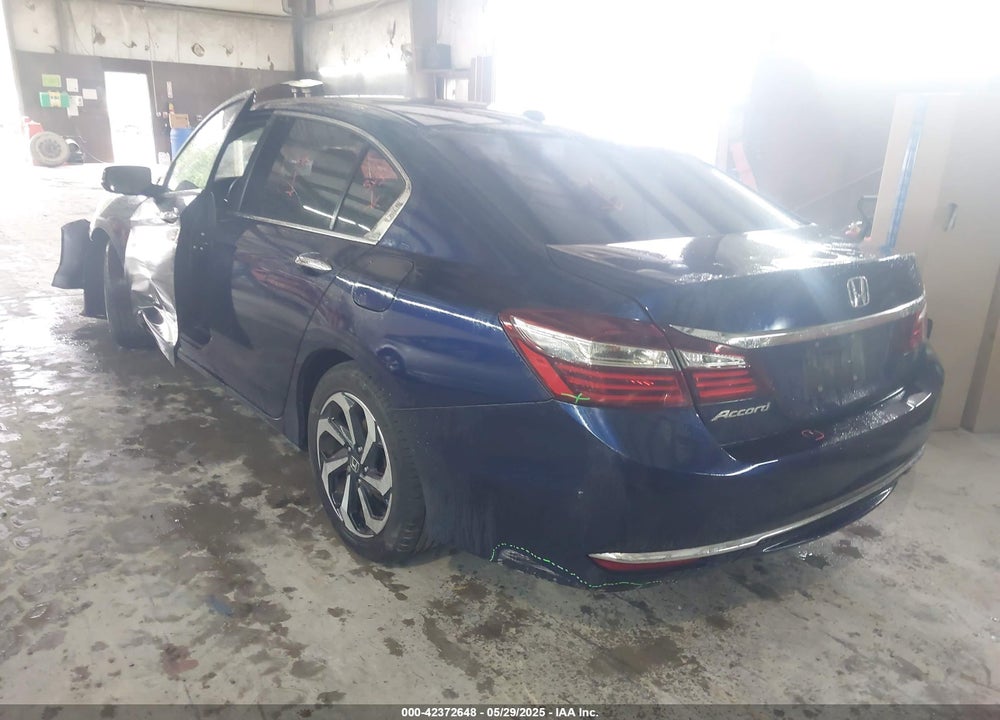 2016 HONDA ACCORD VIN: 1HGCR2F90GA233161