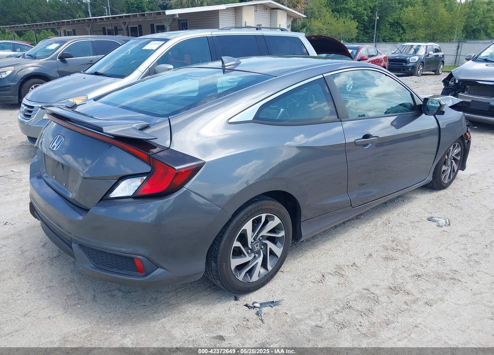 2017 HONDA CIVIC VIN: 2HGFC3B39HH352206