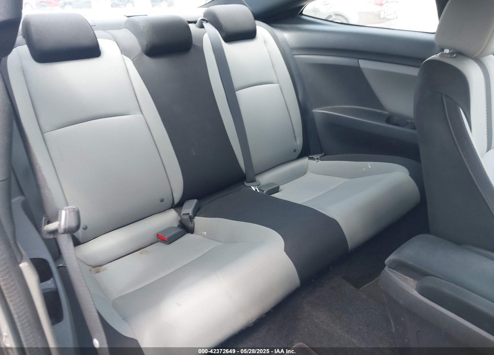 2017 HONDA CIVIC VIN: 2HGFC3B39HH352206