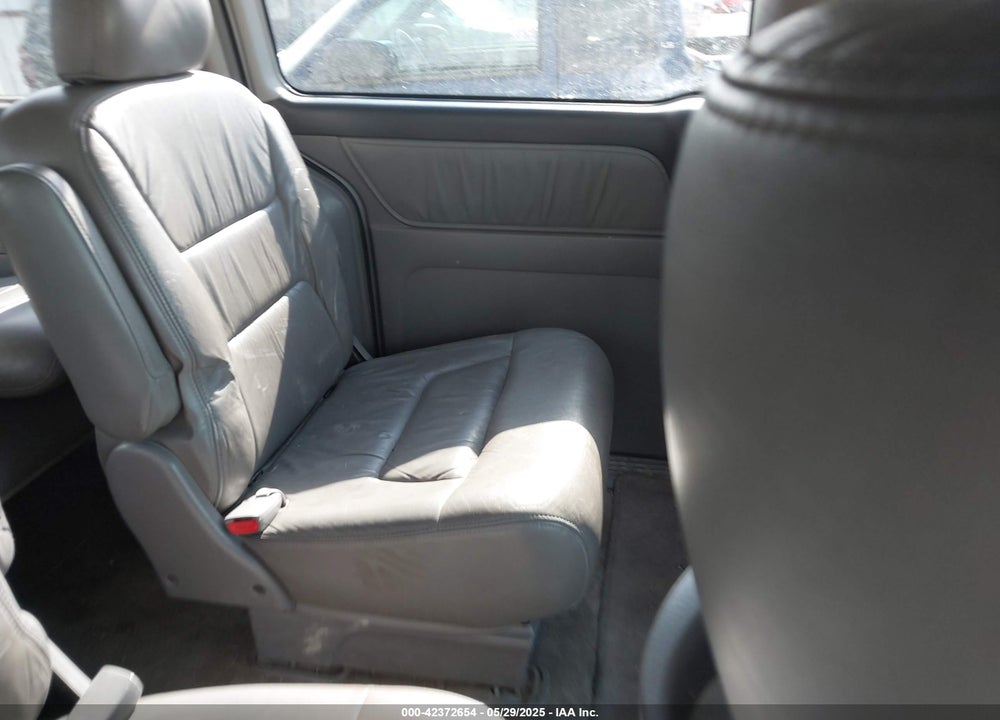 2003 HONDA ODYSSEY EX-L VIN: 5FNRL18053B064369