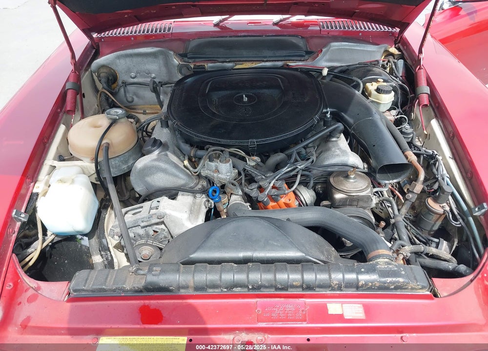 1977 MERC 450 VIN: 00010704412039823