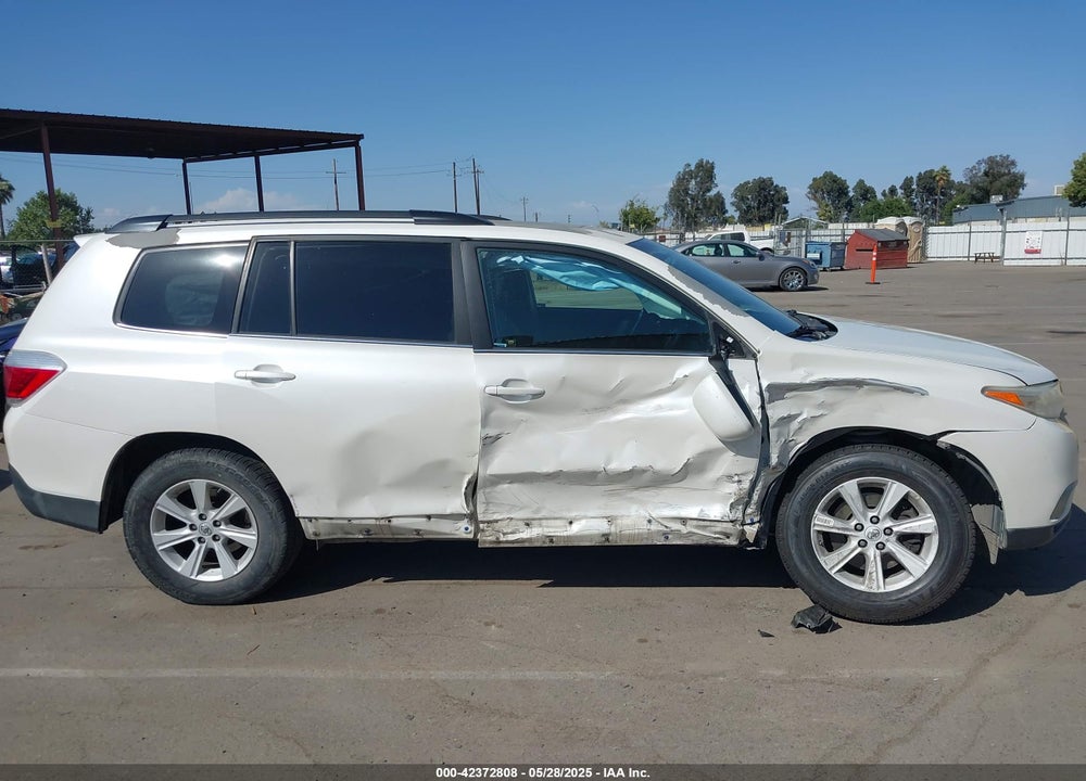 2013 TOYOTA HIGHLANDER SE V6 VIN: 5TDZK3EH7DS127798