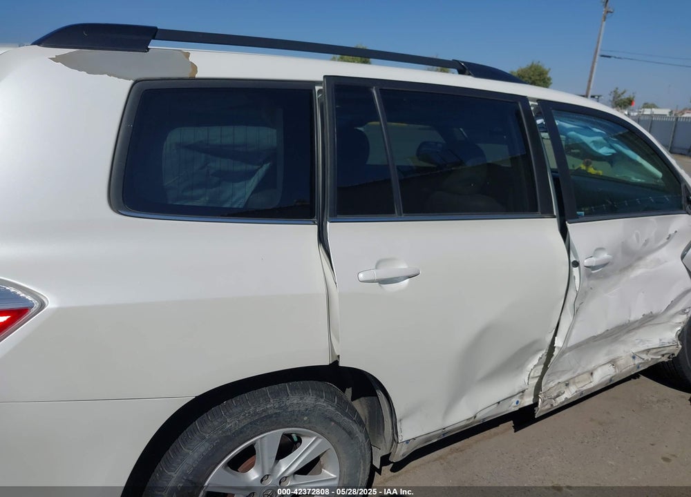 2013 TOYOTA HIGHLANDER SE V6 VIN: 5TDZK3EH7DS127798