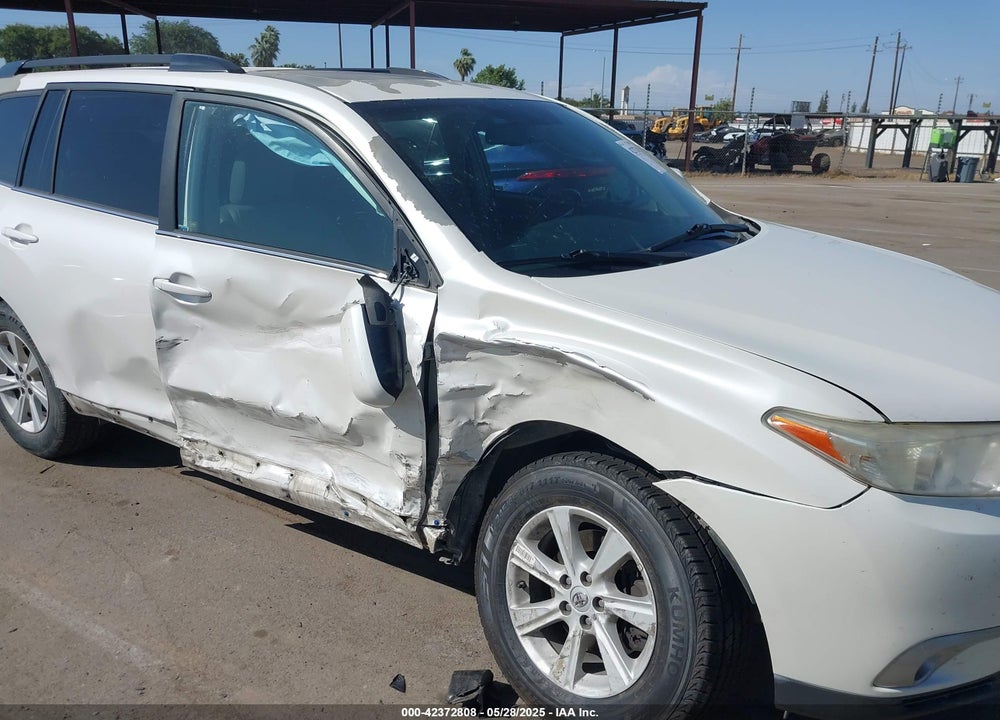2013 TOYOTA HIGHLANDER SE V6 VIN: 5TDZK3EH7DS127798