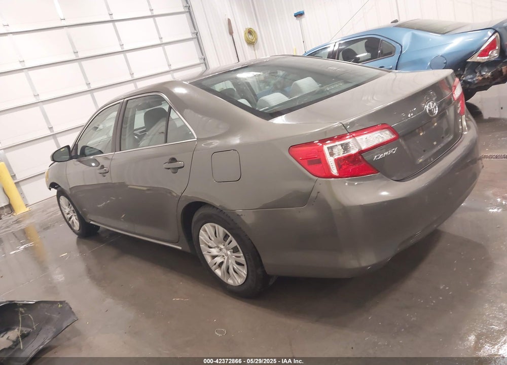 2014 TOYOTA CAMRY LE VIN: 4T1BF1FK8EU749498