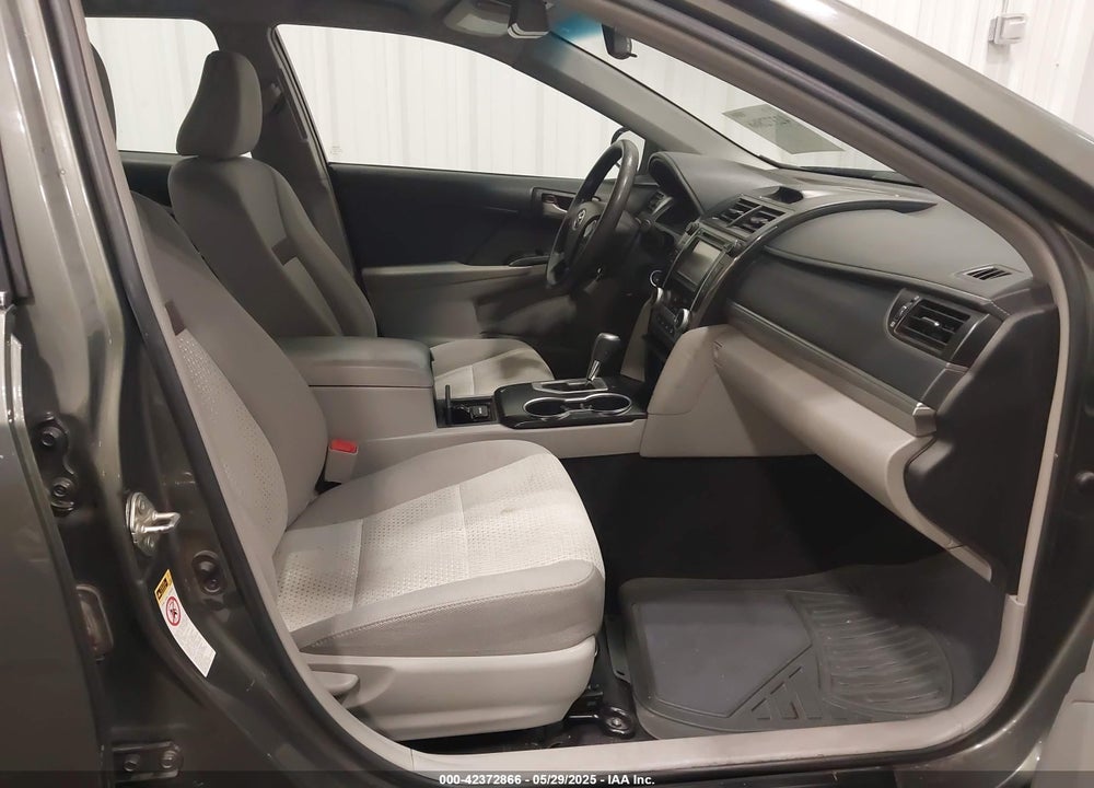 2014 TOYOTA CAMRY LE VIN: 4T1BF1FK8EU749498