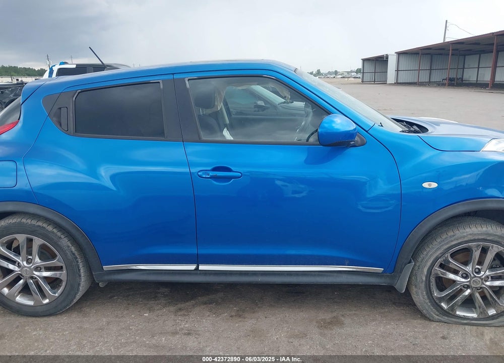 2011 NISSAN JUKE VIN: JN8AF5MV4BT007268