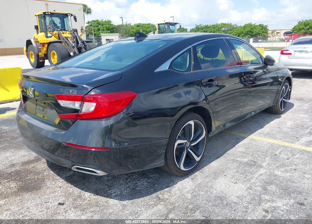 2019 HONDA ACCORD VIN: 1HGCV1F15KA009635