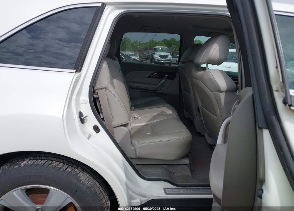 2011 ACURA MDX VIN: 2HNYD2H67BH506204