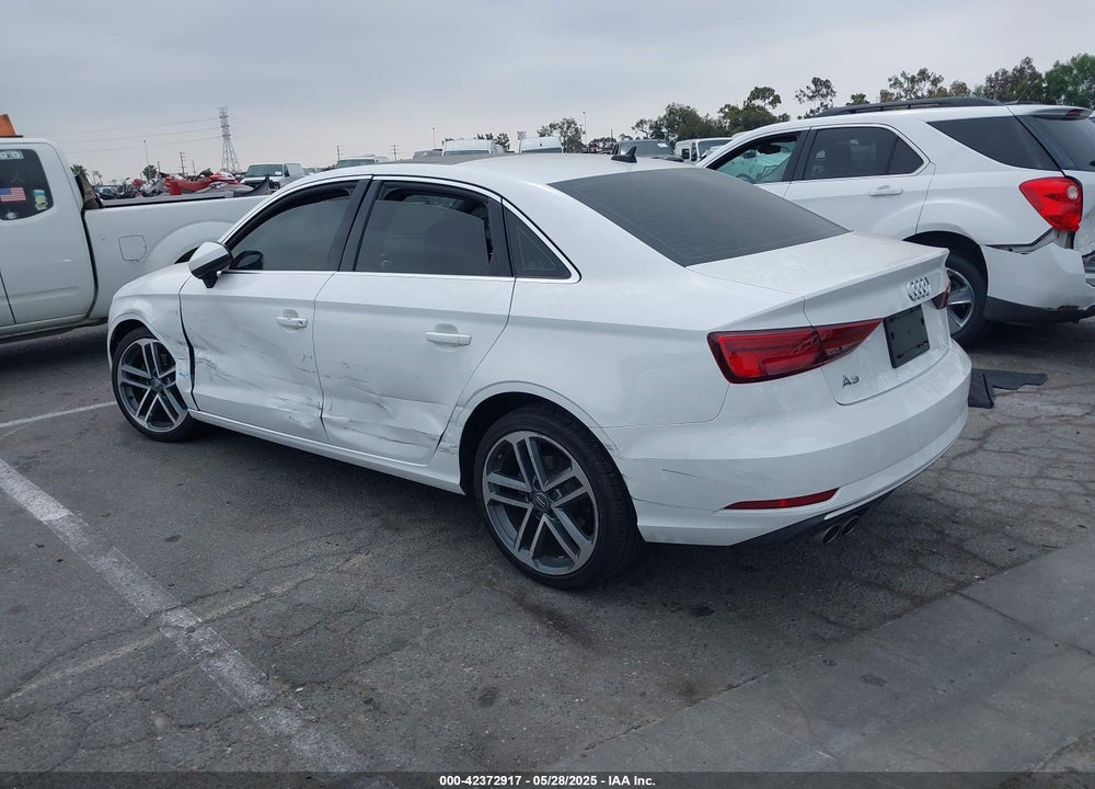2019 AUDI A3 VIN: WAUAUGFFXK1010011