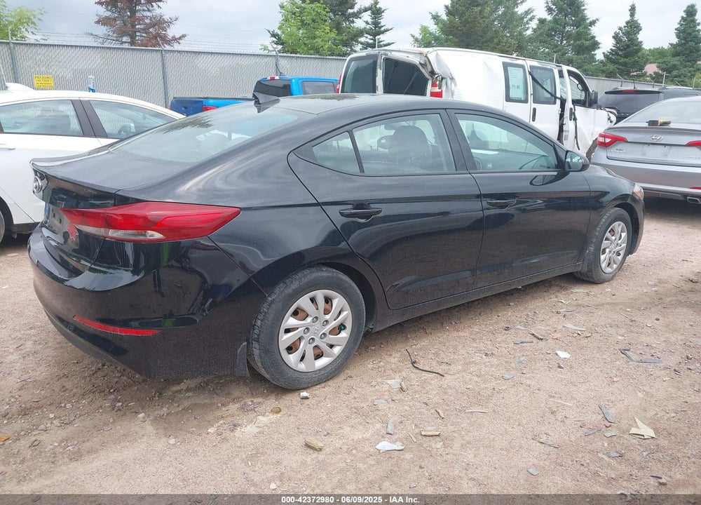 2018 HYUNDAI ELANTRA VIN: 5NPD74LF8JH376678