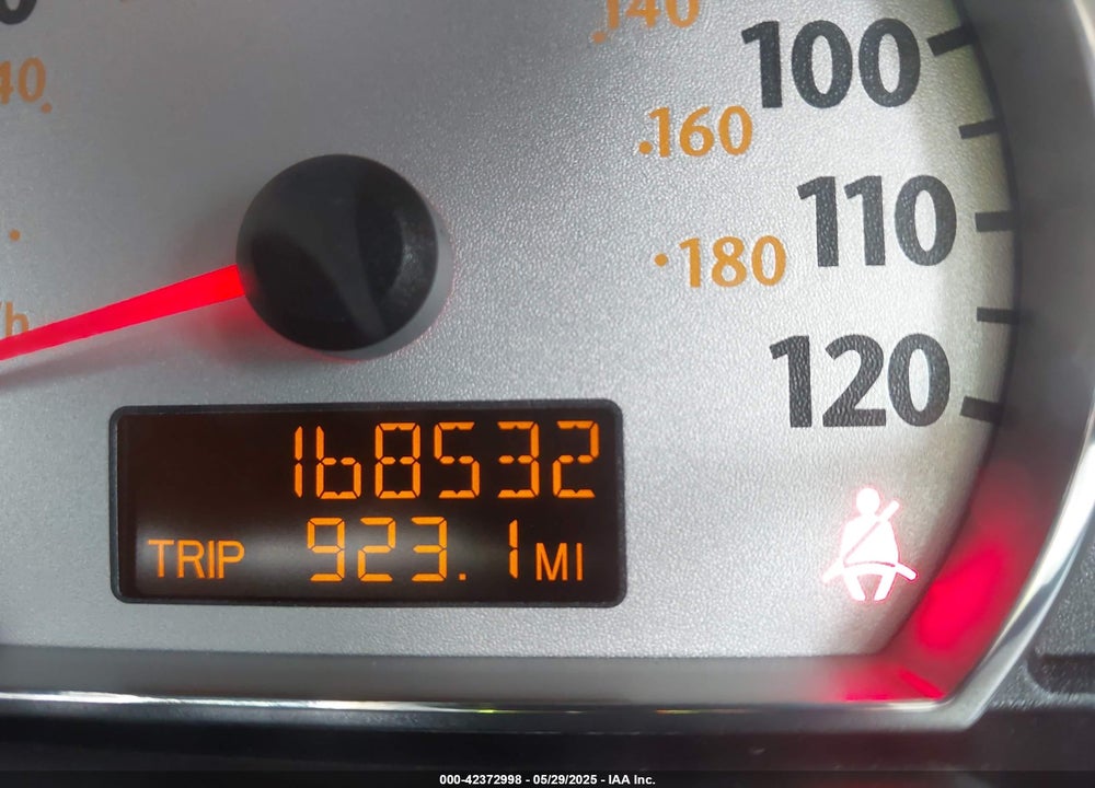 2007 SATURN ION VIN: 1G8AL58F37Z149553