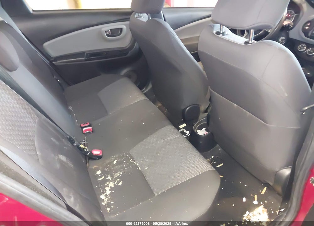2017 TOYOTA YARIS VIN: VNKKTUD34HA078953
