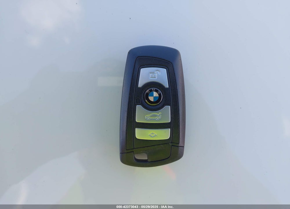 2011 BMW X3 VIN: 5UXWX7C55BL734266