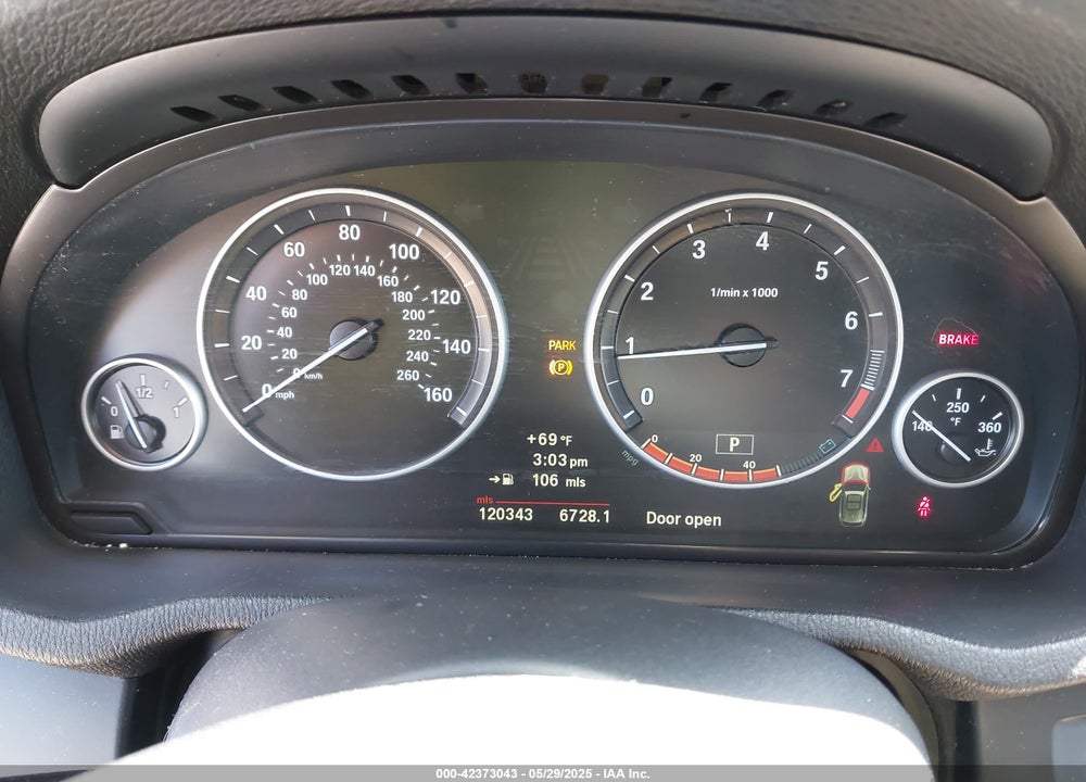 2011 BMW X3 VIN: 5UXWX7C55BL734266