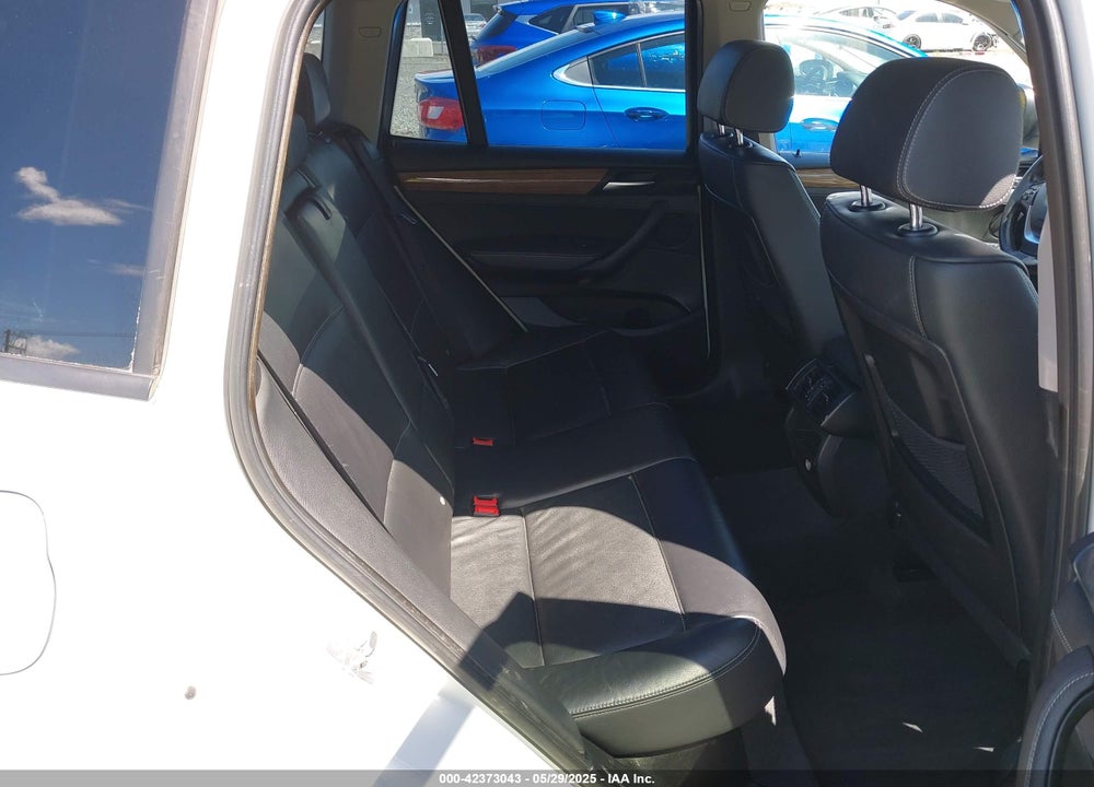 2011 BMW X3 VIN: 5UXWX7C55BL734266
