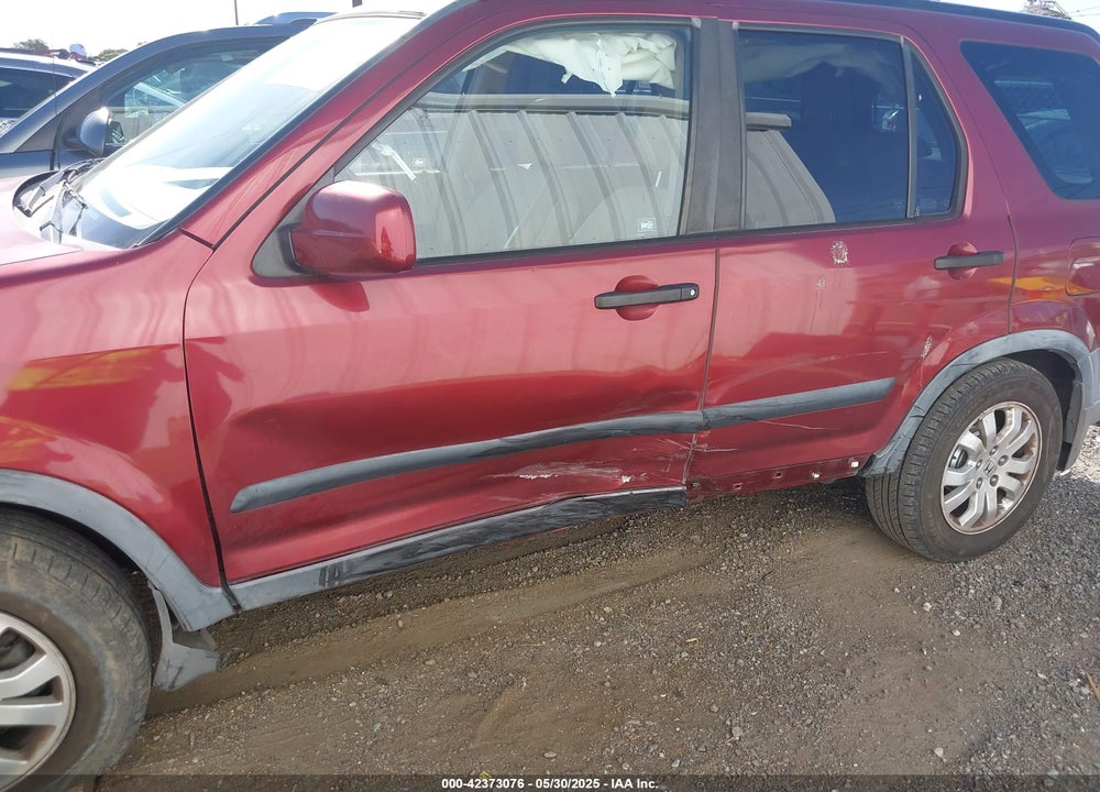 2005 HONDA CR-V EX VIN: JHLRD78815C021611