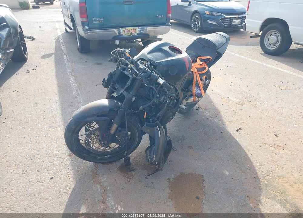 2014 HONDA CBR600 RR VIN: JH2PC4002EK700005