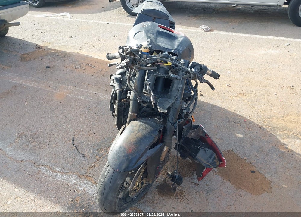 2014 HONDA CBR600 RR VIN: JH2PC4002EK700005