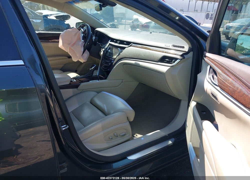 2014 CADILLAC XTS VIN: 2G61M5S37E9211547